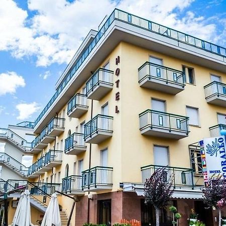 Hotel Corallo Giulianova Εξωτερικό φωτογραφία